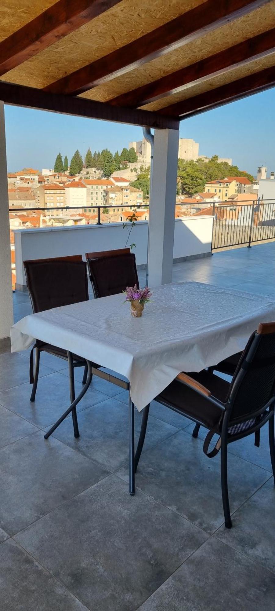 Apartman Bebe In Old Town- With Free Parking Шибеник Екстер'єр фото